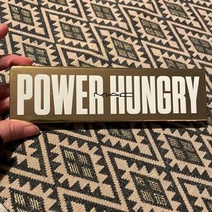 MAC Power Hungry eyeshadow palette